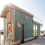 Hausboot Alma Πλωτό κατάλυμα Σλέσβιχ