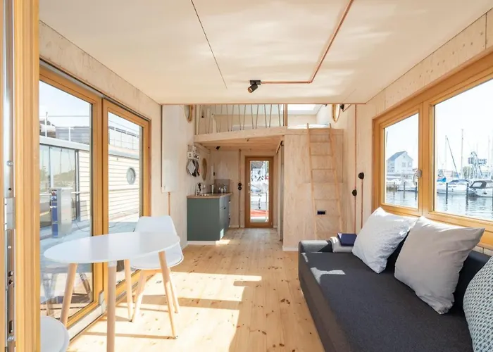 Hausboot Alma